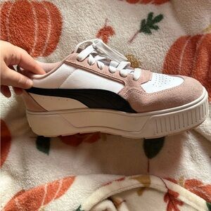 SOLD Puma Women's Pink and White Platform Sneakers